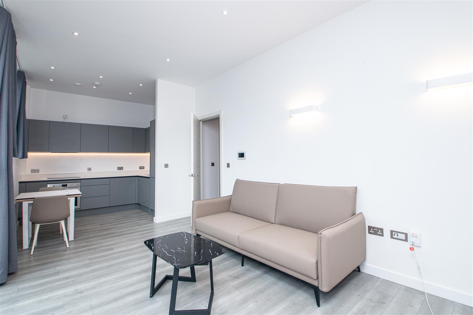 2 Foxhunter Drive, Linford Wood, Milton Keynes